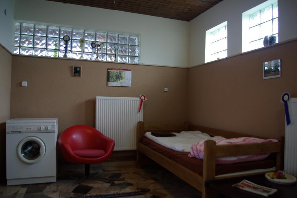 Dabasi Lovas Vendégház Quarto foto