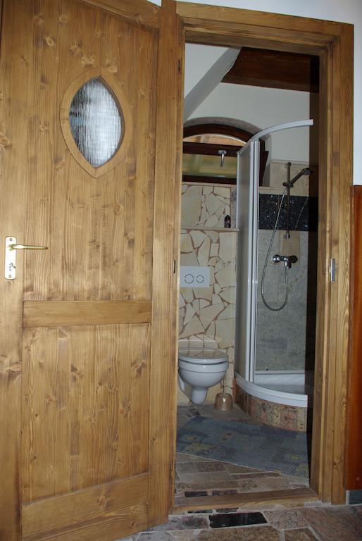 Dabasi Lovas Vendégház Quarto foto